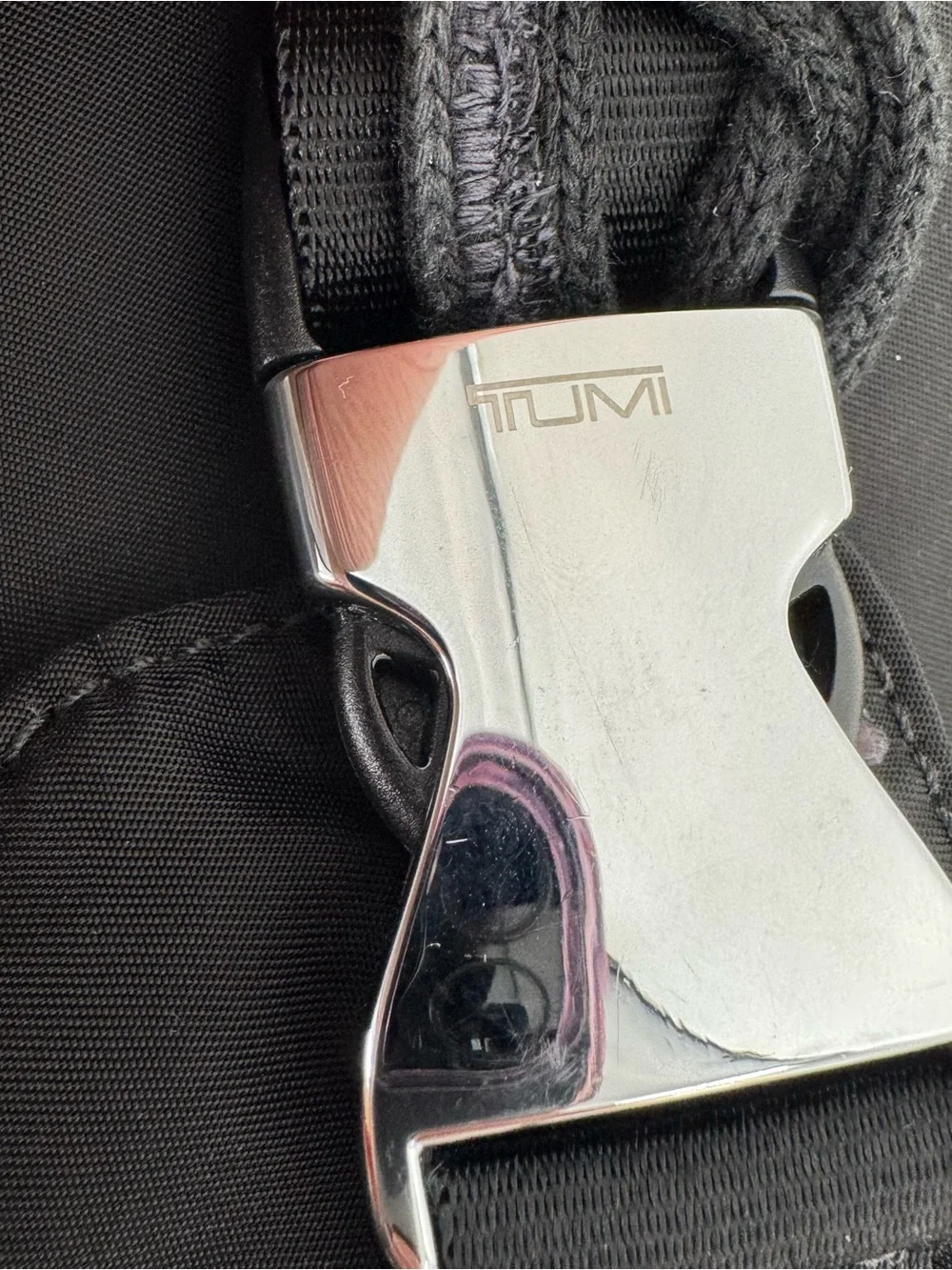 TUMI Belt Bag Fanny Pack Black Nylon Voyageur Adjustable Strap Unisex Adult
